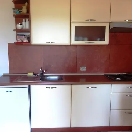 Casa Tatiana Mare Apartment *